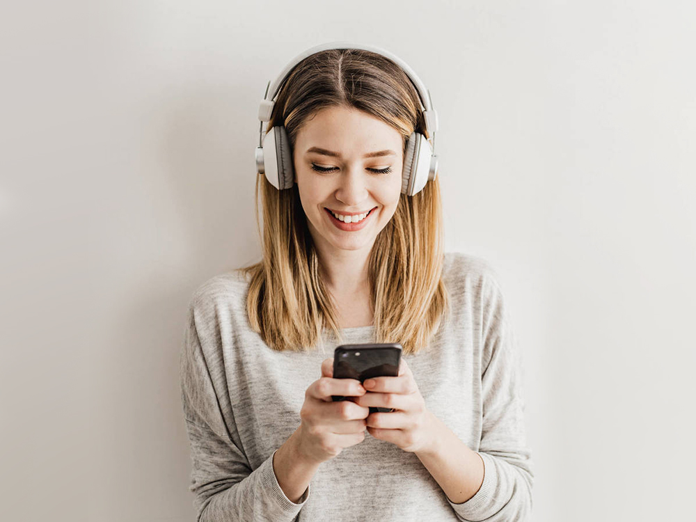 12 podcasts for your English - 2